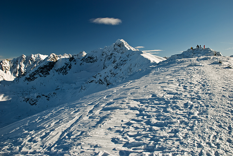 27_Tatry_widok spod Beskidu na Swinice i Koscielec.jpg